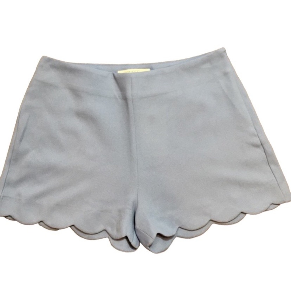 Sweet Wanderer Side Zip Light Blue Scalloped Hem Short Small